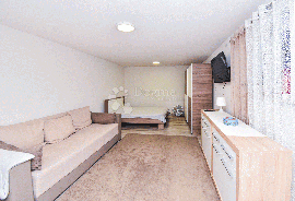 Stan u Primoštenu, Primošten, Appartment