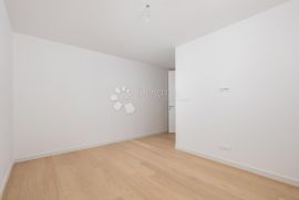 OPATIJA centar STAN 261 m2, Opatija, Appartamento