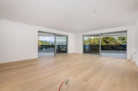 OPATIJA centar STAN 261 m2, Opatija, Appartamento