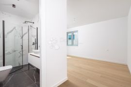 OPATIJA centar STAN 261 m2, Opatija, Appartamento