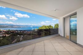 OPATIJA, centar, PENTHOUSE, 261 m2, Opatija, Kвартира