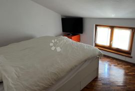 POREČ (okolica) Stan sa vrtom i bazenom, Poreč, Appartment