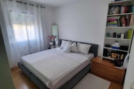 POREČ Stan u prizemlju sa vrtom 2SS+DB, Poreč, Appartement