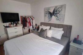 POREČ Stan u prizemlju sa vrtom 2SS+DB, Poreč, Apartamento