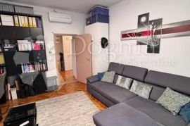 STAN NA VRHUNSKOJ LOKACIJI !!, Maksimir, Apartamento