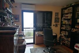 DRENOVA BOK 2S+DB, Rijeka, Appartement