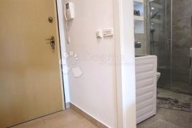 Darwinova ulica 2soban stan 43m2 (1.kat), Peščenica - Žitnjak, Appartement