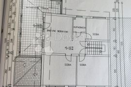 Izvanredna kuća 330m² sa okućnicom nadomak centra Krapine!, Krapina, Дом