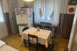 Stan na Trešnjevci s potencijalom!, Trešnjevka - Sjever, Appartement