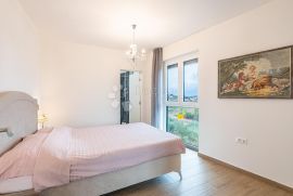 LUKSUZNO OPREMLJEN I NAMJEŠTEN STAN BLIZU POREČA, Poreč, Appartement