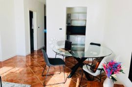 POREČ STAN 64,26m2 STROGI CENTAR,PRODAJA!, Poreč, Appartement