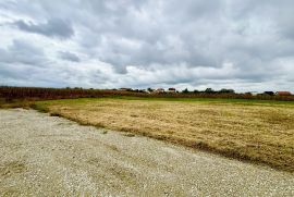 ZEMLJIŠTE S PROJEKTOM ZA KUĆU I GRAĐEVINSKOM DOZVOLOM, Novi Zagreb - Zapad, Tierra