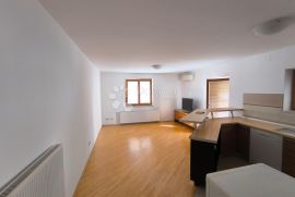 Četverosobni stan u okolici Samobora, Samobor - Okolica, Appartement