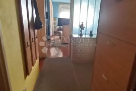 Srednjaci trosoban stan 67 m2 !!!, Trešnjevka - Jug, Apartamento