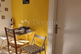 KOSTRENA KUĆA SA 3 APARTMANA, Kostrena, بيت