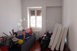 Klana...250 m2, PRILIKA!!!, Klana, Famiglia