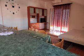 Apartmanska kuća , Zadar, Stanovi, Zadar, Σπίτι