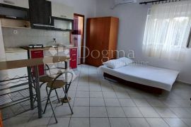 Apartmanska kuća , Zadar, Stanovi, Zadar, Σπίτι