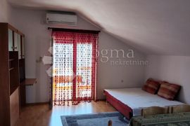 Apartmanska kuća , Zadar, Stanovi, Zadar, Σπίτι