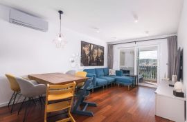 Trogir  komforan dvosoban južne orijentacije -73m2, Trogir, Appartamento