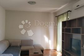 BILICE- PROSTRANI DVOETAŽNI STAN, Šibenik - Okolica, Appartement