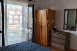 BILICE- PROSTRANI DVOETAŽNI STAN, Šibenik - Okolica, Appartement