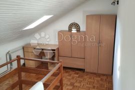 DVOETAŽNI STAN BLIZU REMIZE, Trešnjevka - Sjever, Appartement