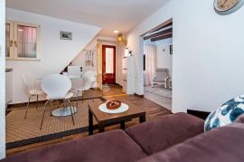 ROVINJ – lijep prizemni stan u srcu starog grada, Rovinj, Flat