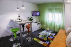 BELVEDER, 2 novouređena apartmana 1S+DB, 250 m do Korza!, Rijeka, Διαμέρισμα