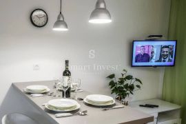 BELVEDER, 2 novouređena apartmana 1S+DB, 250 m do Korza!, Rijeka, Stan