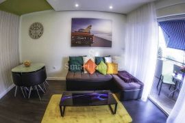 BELVEDER, 2 novouređena apartmana 1S+DB, 250 m do Korza!, Rijeka, Stan