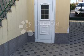 VODICE SRIMA – STAN  NA KORAK DO MORA  - PRIZEMLJE, Vodice, Flat