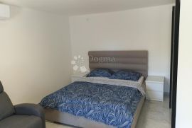 VODICE SRIMA – STAN  NA KORAK DO MORA  - PRIZEMLJE, Vodice, Appartement