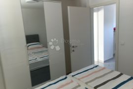 VODICE SRIMA – STAN  NA KORAK DO MORA  - PRIZEMLJE, Vodice, Appartement