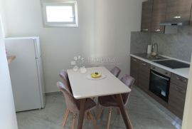 VODICE SRIMA – STAN  NA KORAK DO MORA  - PRIZEMLJE, Vodice, Appartment