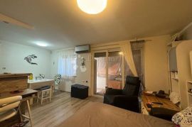 Stan Gornja Vežica 66m2, Rijeka, Appartment