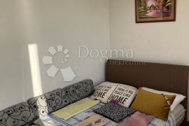 Samostojeća Villa s 9 apartmana - Nemira !!!, Omiš, Maison