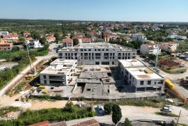 POSLOVNI PROSTOR U LUKSUZNOJ NOVOGRADNJI (PP14), Poreč, Propiedad comercial