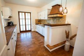 JEDNA OD 10 VILA-KOMPLEKSA-HERAKI-POREČ, Sveti Lovreč, Casa