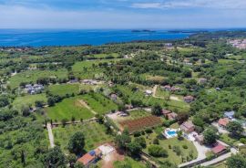 POSEBNA PROSTRANA OAZA ČISTOG UŽITKA 900 M OD PLAŽE, ROVINJ, Rovinj, Famiglia