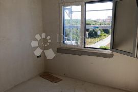 PETRČANE - S1 LUKSUZAN STAN S VRTOM I KROVNOM TERASOM, Zadar - Okolica, Apartamento