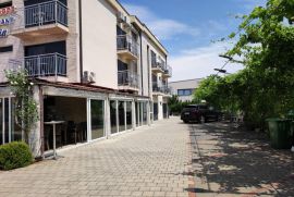 HOTEL NOVIJE GRADNJE SA 33 SOBE U BLIZINI MORA, Nin, Commercial property