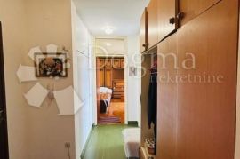 ZAMET - prostrani stan 2S+DB, Rijeka, Appartment