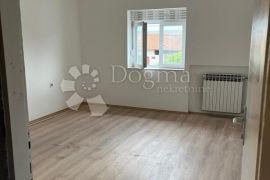 SESVETE NAJAM-STAN ZA 24 OSOBE, Sesvete, Appartment