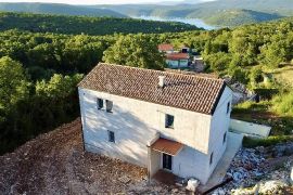 KUĆA SA PREKRASNIM POGLEDOM NA MORE, Marčana, Haus