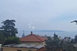 Bulevard-33.72m2,3s+db + okućnica od cca 200m2, Rijeka, Flat