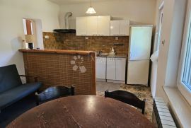 DONJA VEŽICA ETAŽA KUĆE 2S+DB, Rijeka, Appartment