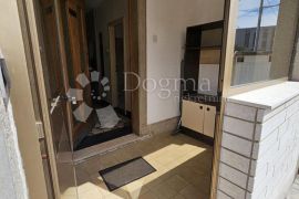 DONJA VEŽICA ETAŽA KUĆE 2S+DB, Rijeka, Appartment