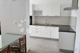 Zamet, kompletno namješten i novouređen  2S+DB, , 72,63 m2, Rijeka, Appartment