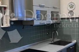 Centar -78.19,1s+db prekrasan pogled na Guverrnerovu palaču, Rijeka, Wohnung